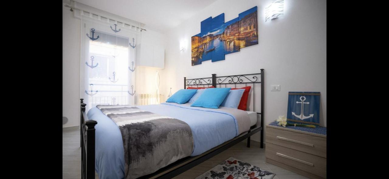 Appartamento 3 Camere Da Letto - Holiday House 2 Венеция Экстерьер фото