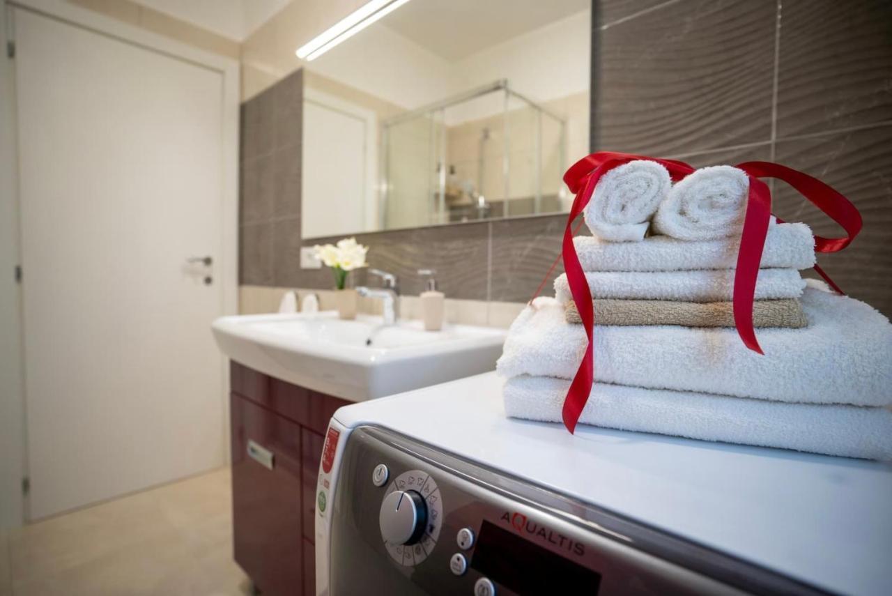 Appartamento 3 Camere Da Letto - Holiday House 2 Венеция Экстерьер фото